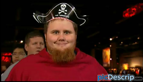 picDescrip.com - Video Games - Snuggie Pirate!